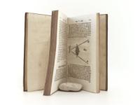 Euler, Leonhard. Briefe an eine deutsche Prinzessin über verschiedene Gegenstände aus der Physik und Philosophie.